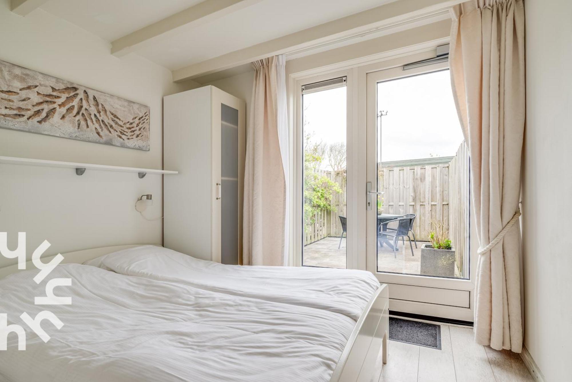 Fijne Vakantiewoning In Domburg Op Loopafstand Strand En Centrum Met Parkeerplaats Exterior photo